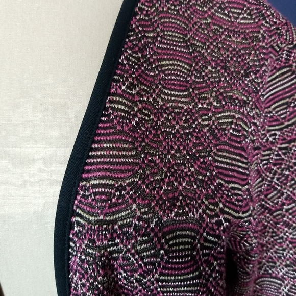 -Driven by Design DBD Black Multi-color Dus… - Picture 3 of 5